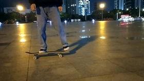 成人初学者滑板教程视频,轻松入门，掌握滑板技巧
