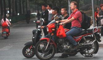 成人娱乐摩托车视频,成人娱乐摩托车视频深度解析